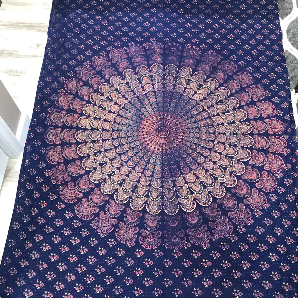 Double sided wall tapestry